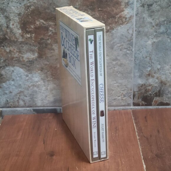 The Wine and Cheese Box Set A Guide to the Great Wines and Cheeses of the World - Picture 3 of 16